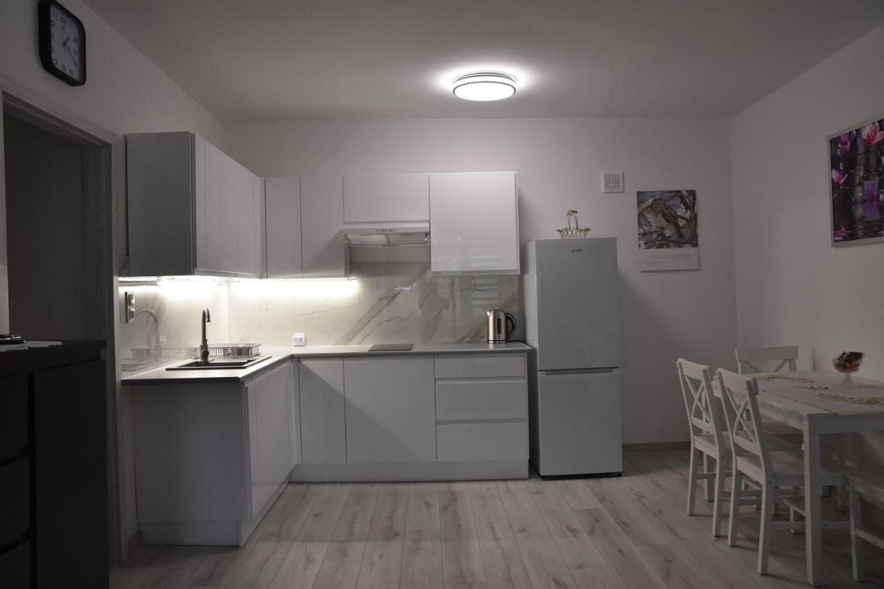 Apartament Nad Fontanna Жешув Экстерьер фото