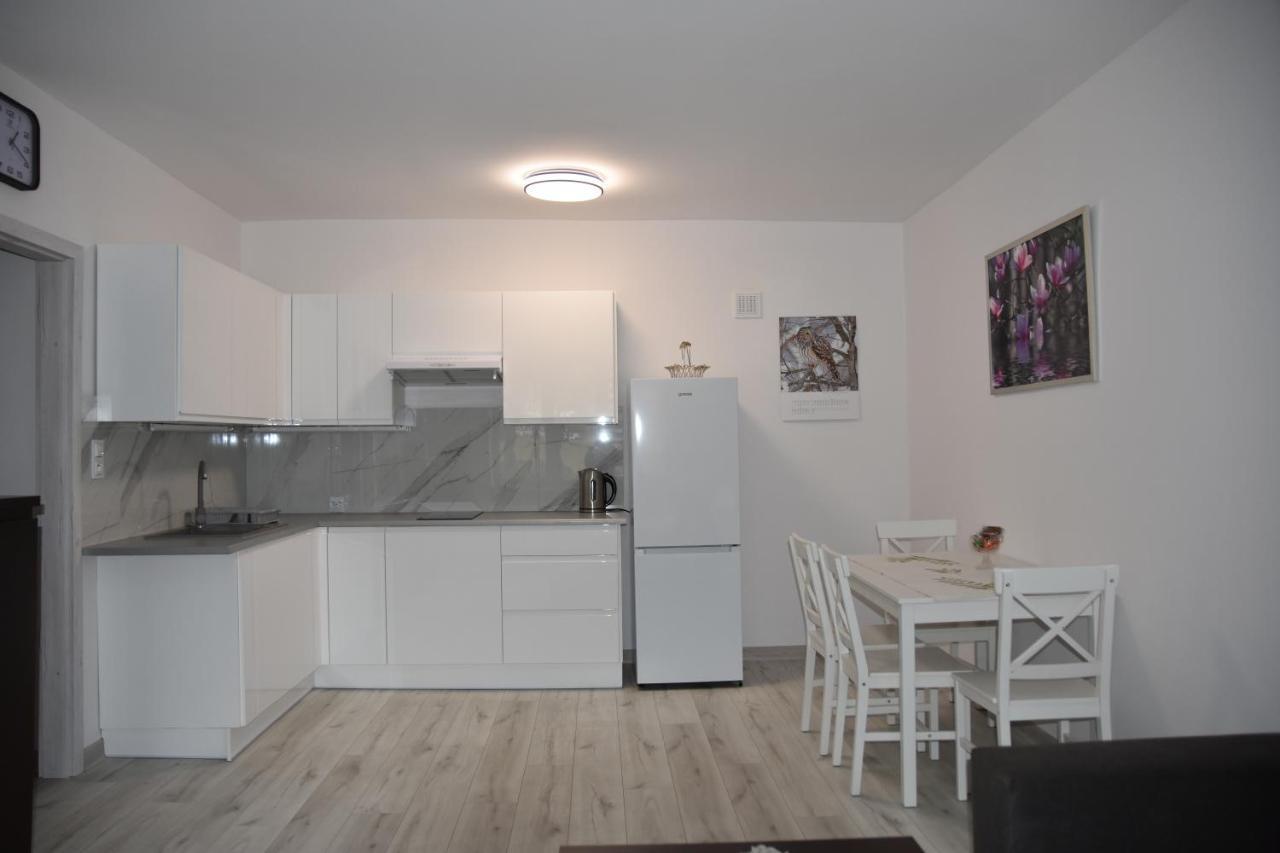 Apartament Nad Fontanna Жешув Экстерьер фото